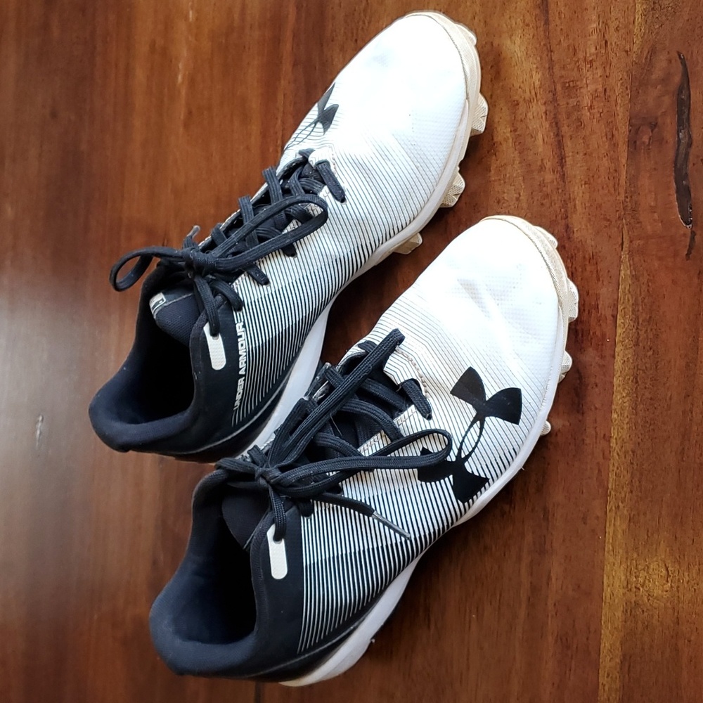 Under Armour cleats size 7.5